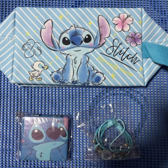 Disney Stitch Makeup Bag, Bracelet & Mirror Set - Picture 4 of 4